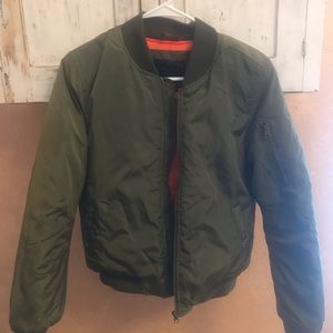 Cute bomber jacket size medium.